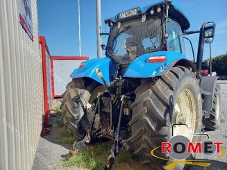 Farm tractor New Holland T 7.230 CLASSIC - 2