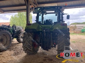 Farm tractor Claas ARION620 - 3