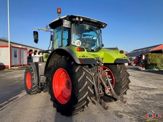 Farm tractor Claas ARION610 - 3