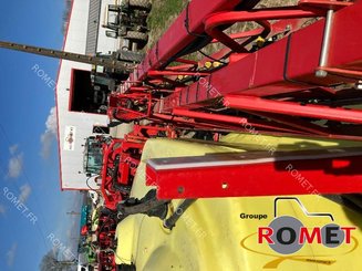 Trailed sprayer Vicon IXTRACK - 10