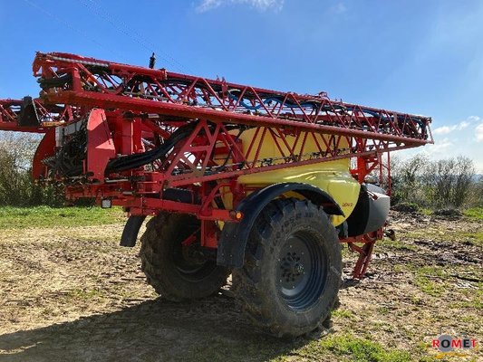 Trailed sprayer Vicon IXTRACK - 1