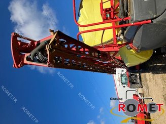 Trailed sprayer Vicon IXTRACK - 18