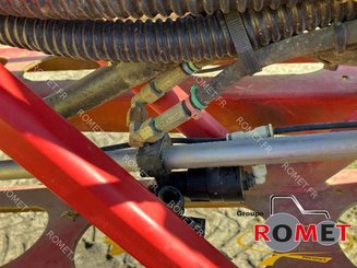 Trailed sprayer Vicon IXTRACK - 13