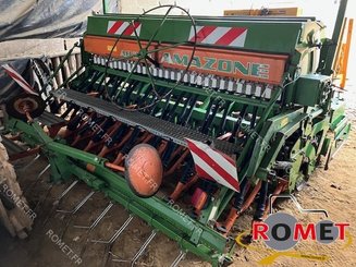 Conventional-till seed drill Amazone AD302 - 3