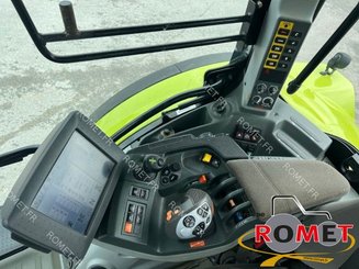 Farm tractor Claas ARION 650 - 7