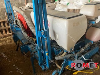 Precision seeder Monosem NG 6RANGS - 1