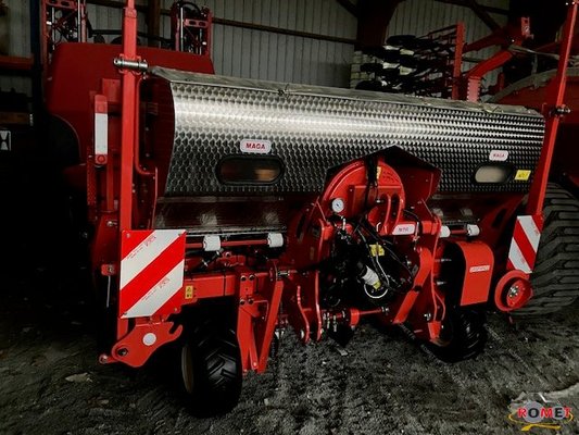 Precision seeder Maschio MAGA MTR 6 - 1