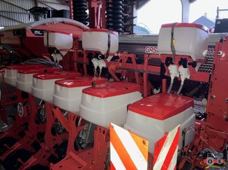 Precision seeder Maschio MAGA MTR 6 - 1
