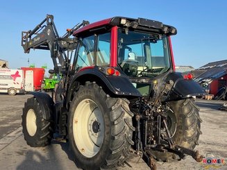 Farm tractor Valtra N92 - 3