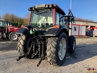 Farm tractor Valtra N92 - 4