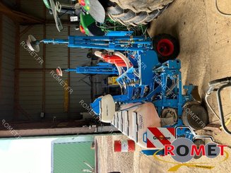 Precision seeder Monosem NG+4 6RANGS - 6