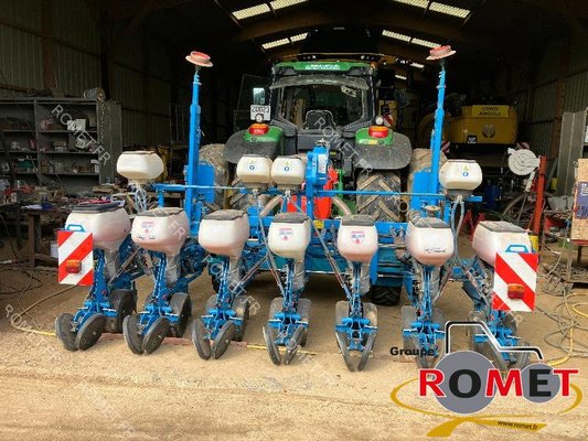 Precision seeder Monosem NG+4 6RANGS - 1