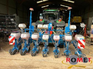 Precision seeder Monosem NG+4 6RANGS - 1