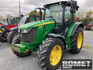 Farm tractor John Deere 5090M - 8