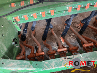 Conventional-till seed drill Amazone D8-30 SPECIAL - 4