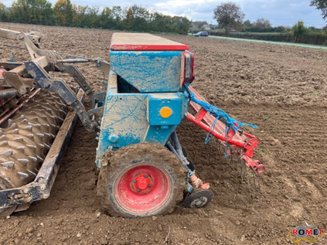Conventional-till seed drill Sulky MASTER 3 M - 2