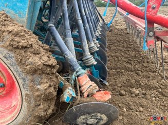 Conventional-till seed drill Sulky MASTER 3 M - 5