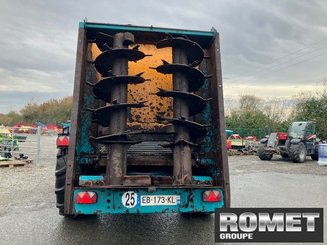 Manure spreader Rolland RF6118 - 7