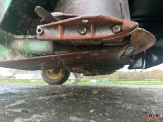 Mower conditioner John Deere 1365 - 8