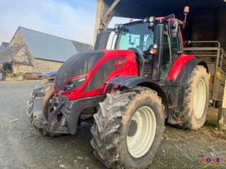 Farm tractor Valtra T174 - 5