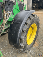 Farm tractor John Deere 6115 RC - 6