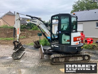 Mini excavator Bobcat E35 - 2