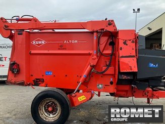 Silage wagon - straw shredder Kuhn ALTOR 4560 - 2