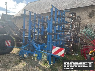 Stubble cultivator CARRÉ PENTERRA - 1