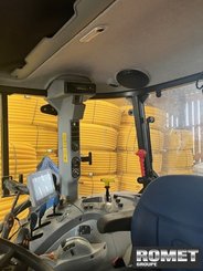 Farm tractor New Holland T5.105 - 7