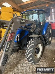 Farm tractor New Holland T5.105 - 1
