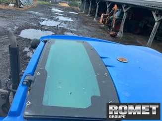 Farm tractor New Holland T5,95 - 12