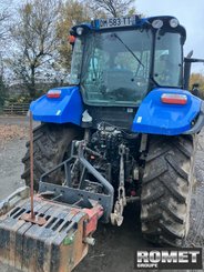 Farm tractor New Holland T5,95 - 4