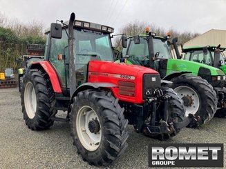 Farm tractor Massey Ferguson 6260 - 6