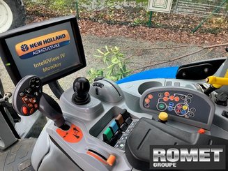 Farm tractor New Holland T7.170 AUTOCOMMA - 4