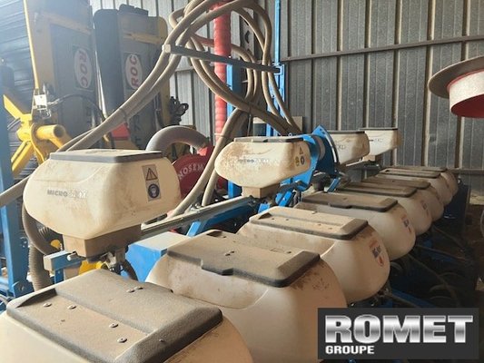 Precision seeder Monosem NG+8RANGS - 1