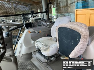 Farm tractor John Deere 6150R - 4