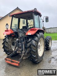 Farm tractor New Holland L75 - 2